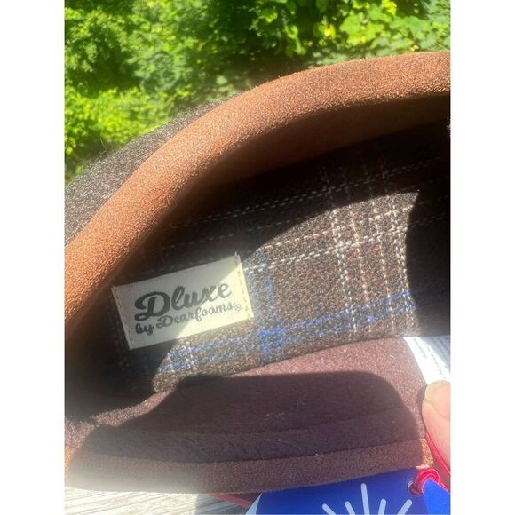 Dluxe Men’s Memory Foam Slippers Sz M 9-10 Brown NWT - Picture 8 of 8